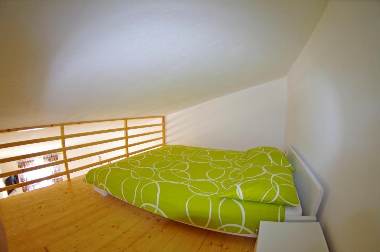 Rakalj Holiday Apartments In House Sanja מראה חיצוני תמונה